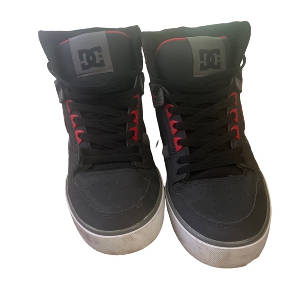 DC mens Men's Pure High Top Wc Skate Shoes Casual Sneakers size 9.5 - Picture 1 of 3